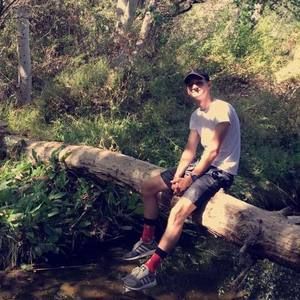 Meet your Posher, Thomas